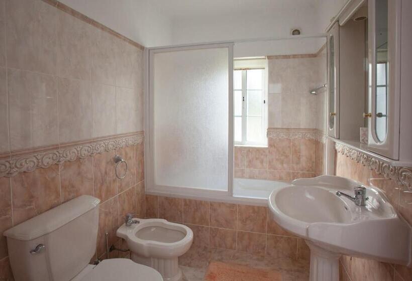 וילת 3 חדרי שינה עם בריכה, Quinta Do Rosal