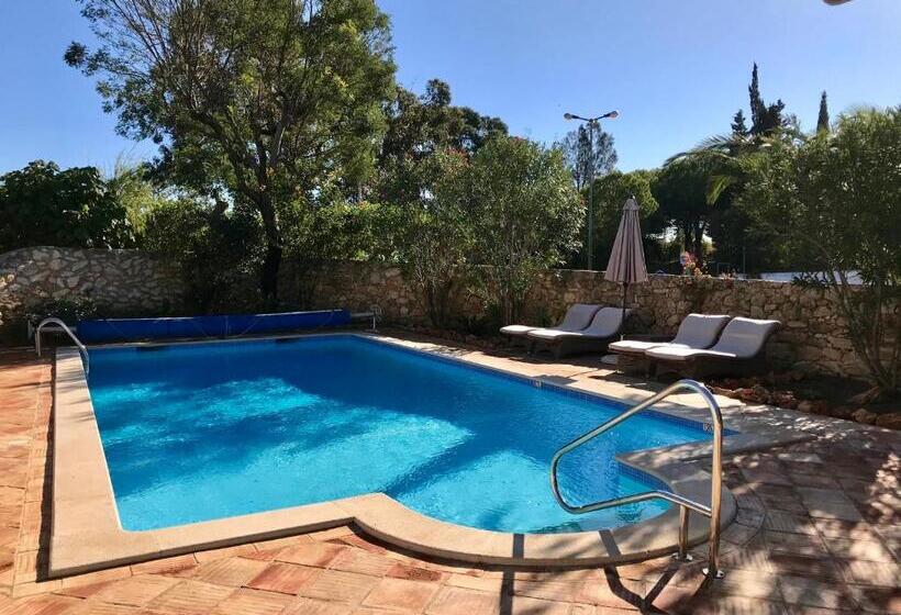 三卧高级别墅, Quinta Do Rosal