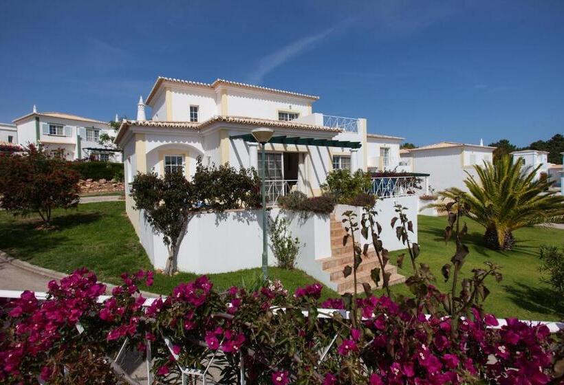 带花园景观和三个卧室的别墅, Quinta Do Rosal