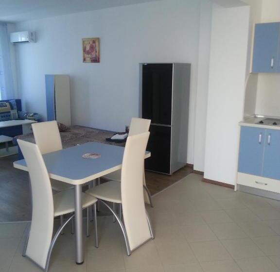 Апартаменты 1 Спальня с Террасой Вид на Море, Blue Bay Palace Apart Complex