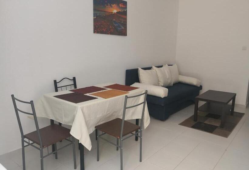 Апартаменты 1 Спальня Нижний Этаж, Blue Bay Palace Apart Complex
