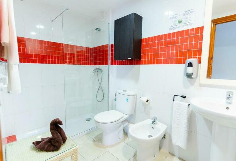 Апартаменты 1 Спальня, Apartamentos Royal Life