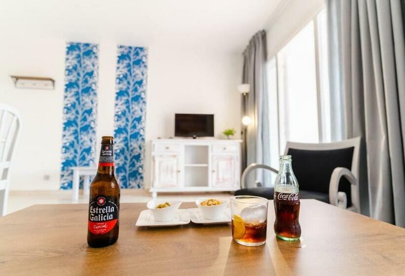 Апартаменты 1 Спальня, Apartamentos Royal Life
