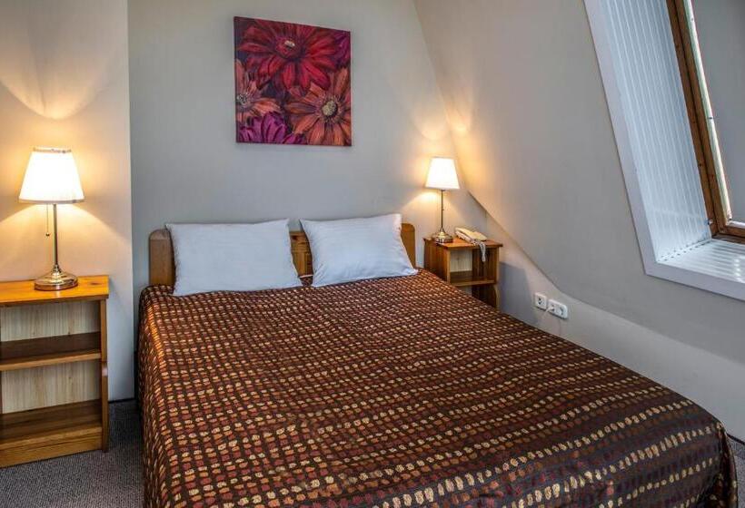 스위트, Corvin Hotel Budapest Corvin Wing