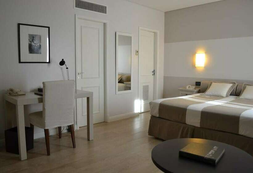 标准工作室, Loi Suites Recoleta