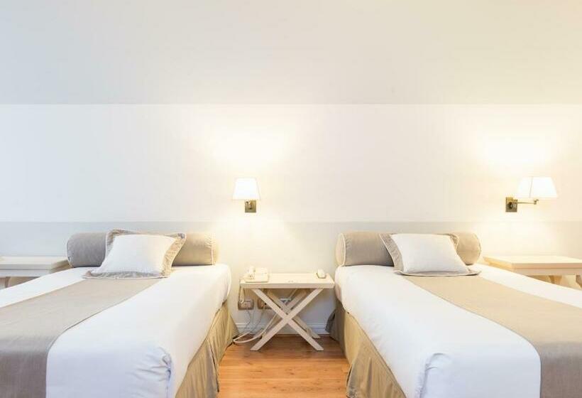 管理人员工作室, Loi Suites Recoleta