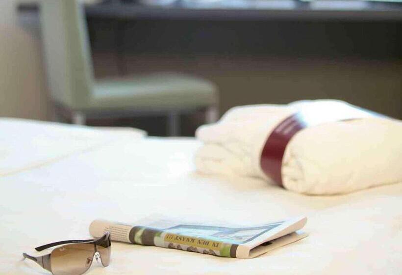 Номер Стандарт, Mercure Hotel Frankfurt Eschborn Helfmann Park