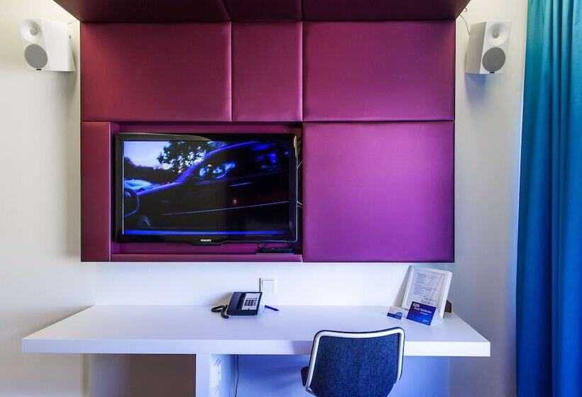 Номер Стандарт, Radisson Blu Plaza Hotel, Helsinki