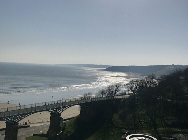 Номер Basic, Bike & Boot Inns Scarborough   Leisure Hotels For Now