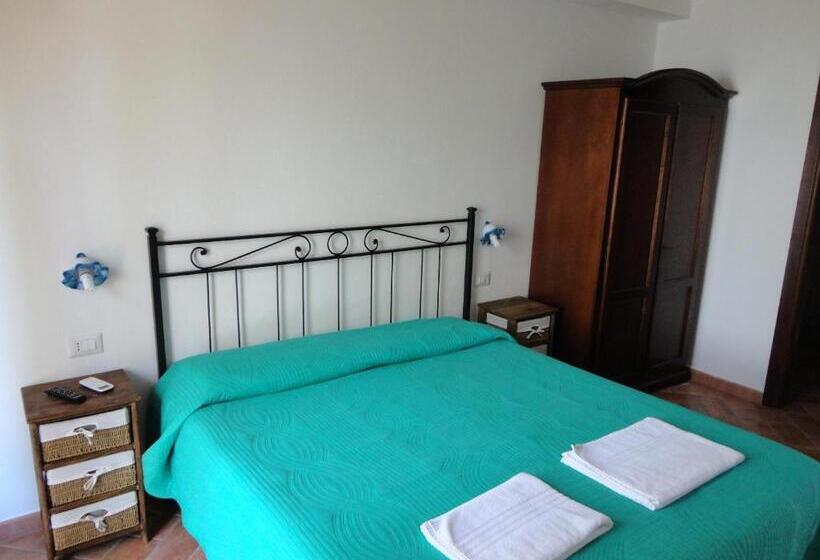 اتاق استاندارد, Bed And Breakfast Ichnos