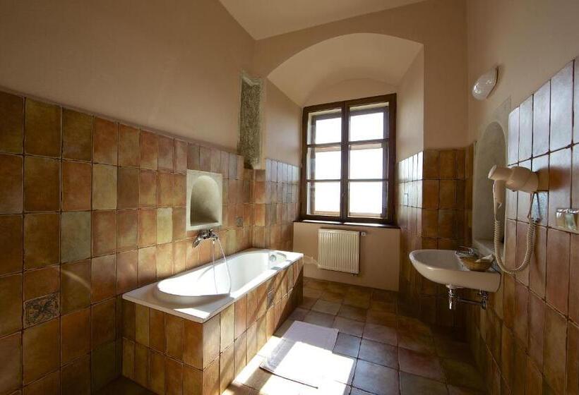 デラックスルーム, Grand Vígľaš