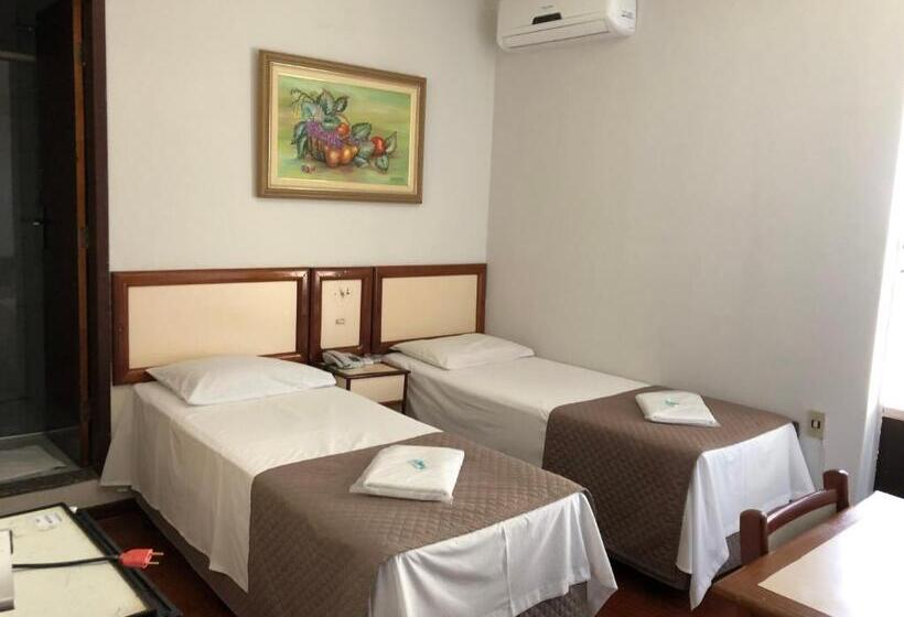 Номер Deluxe, Marcos Palace