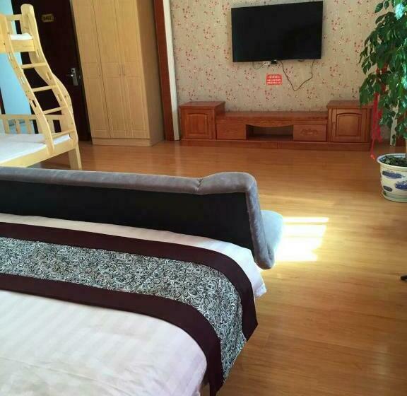 Quarto Familiar, Wuyuan Man Shan Inn