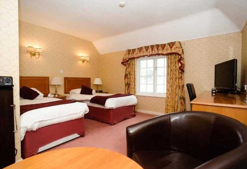 Quarto standard, Howfield Manor