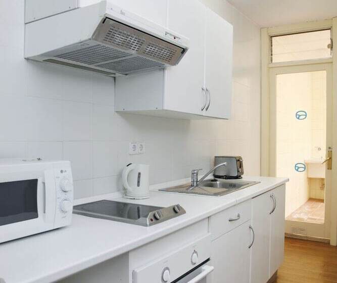 Апартаменты 1 Спальня, Roc Portonova Apartaments