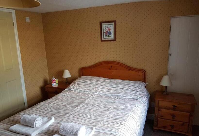 Номер Стандарт, Aleppo Merchant Inn