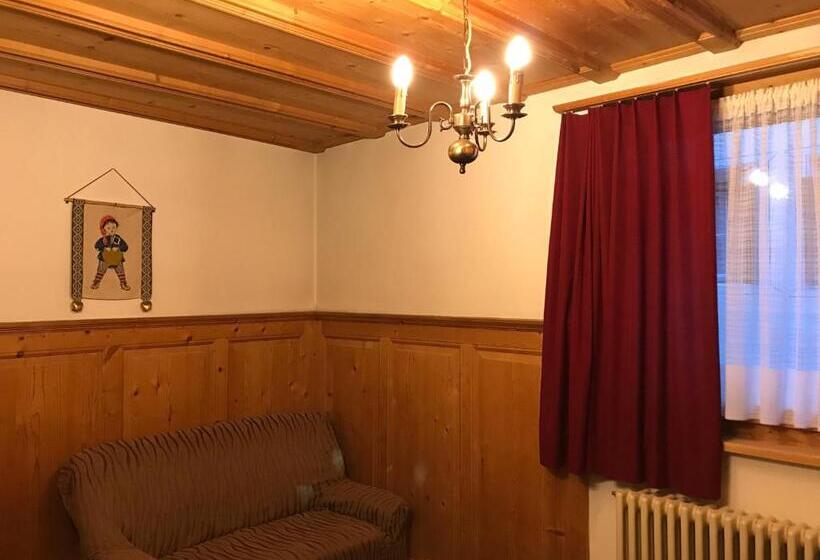 Апартаменты 2 Спальни, B&b Hotel & Appartements Chasa Valär