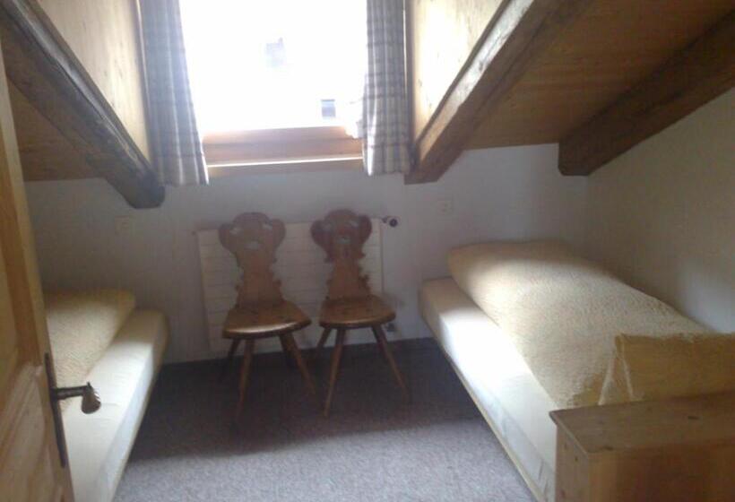 Люкс Вид на Горы, B&b Hotel & Appartements Chasa Valär