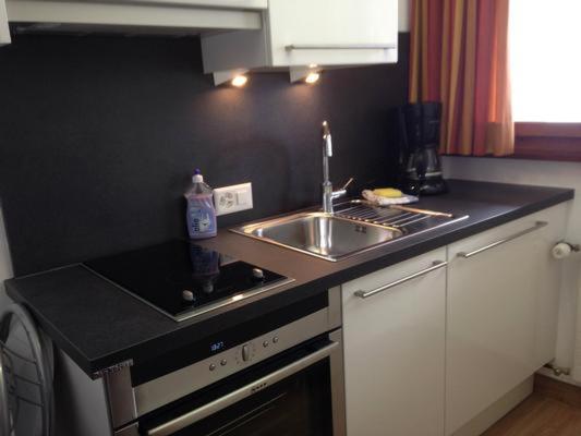 Апартаменты 1 Спальня с Балконом, B&b Hotel & Appartements Chasa Valär