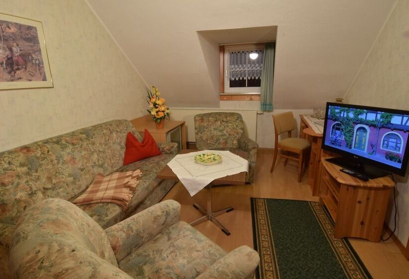 Номер Комфорт, & Gasthof Garküche
