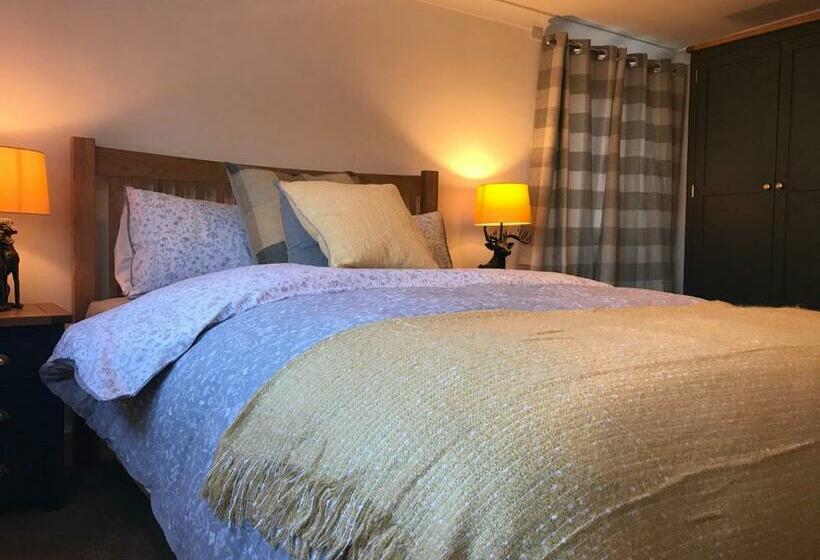 带大床的高级房间, Ye Olde Saddlery B&b