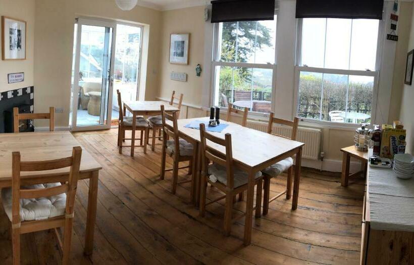 Номер Стандарт, Channel View Guest House