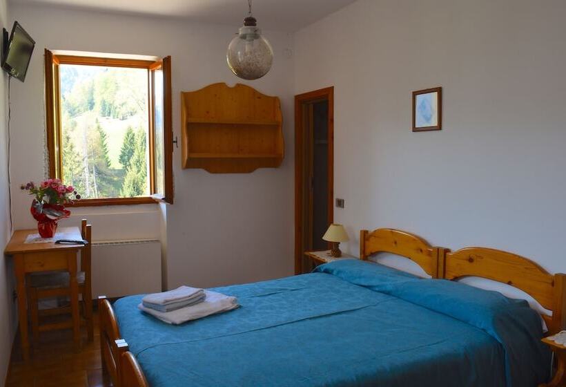 Номер Стандарт Трехместный, Rifugio Monte Baldo