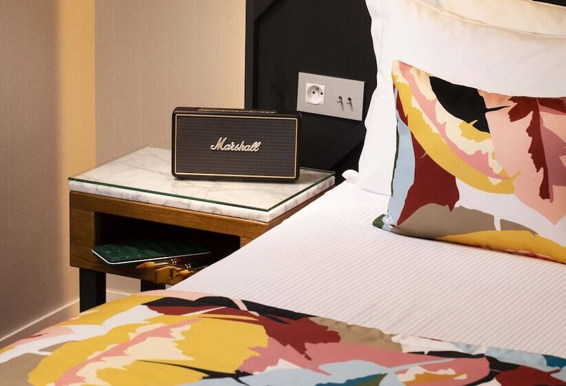 Chambre Supérieure, Des Arts Montmartre