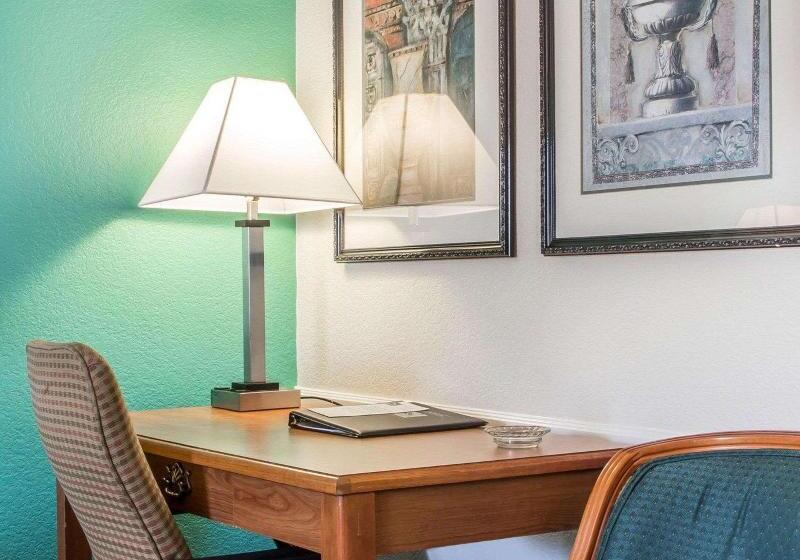 Quarto Estandar Cama King, Quality Inn Tulsa Central