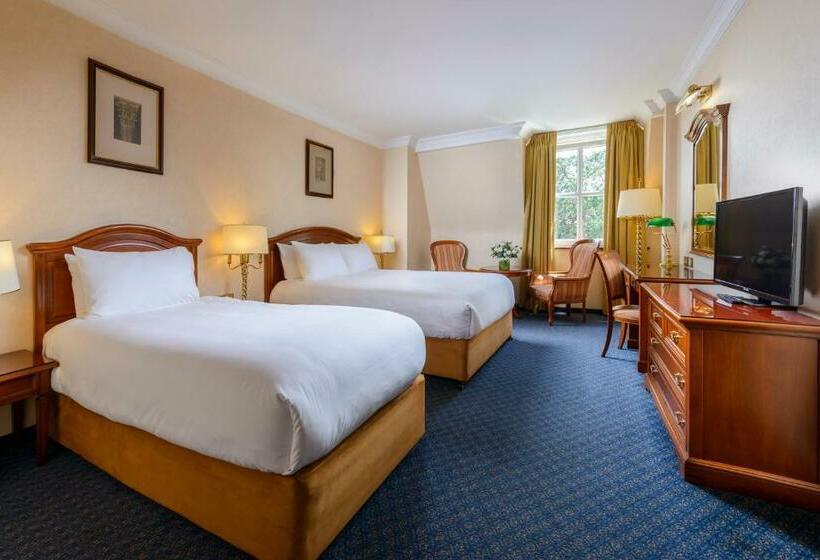 Номер Стандарт, Killarney Plaza Hotel & Spa