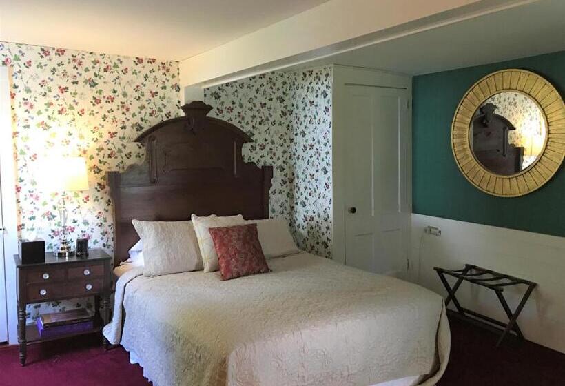 Номер Deluxe, Center Lovell Inn