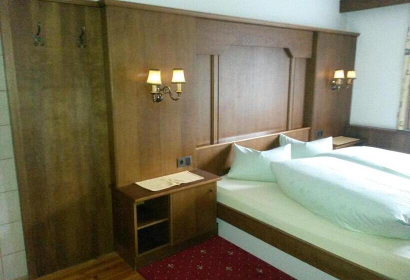 Номер Стандарт, Gasthof Pension Traube