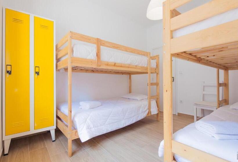 تختخواب در اتاق مشترک, Furadouro Terrace Hostel