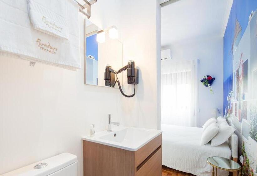 سوییت لوکس, Furadouro Terrace Hostel