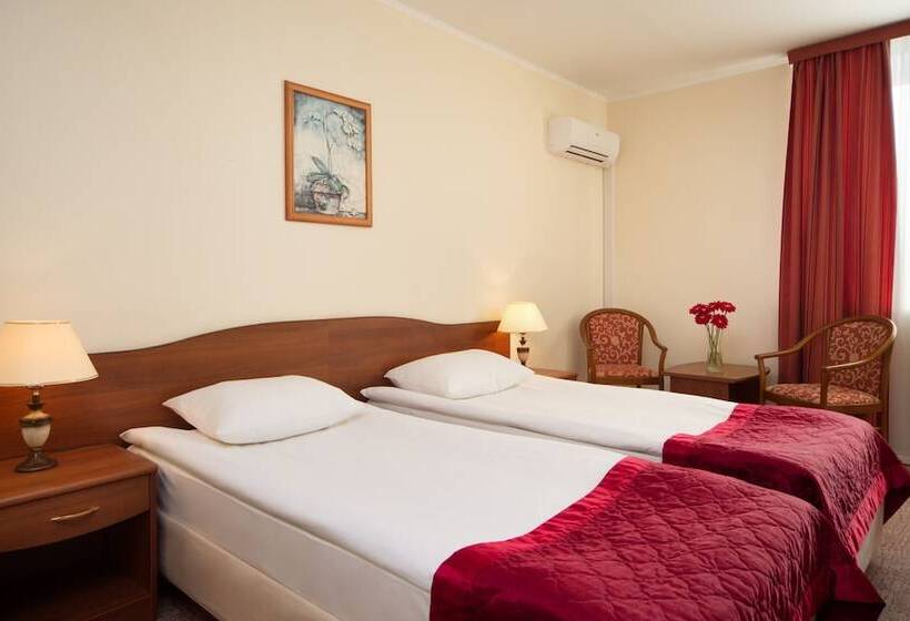 Номер Superior, Azimut Hotel Kostroma