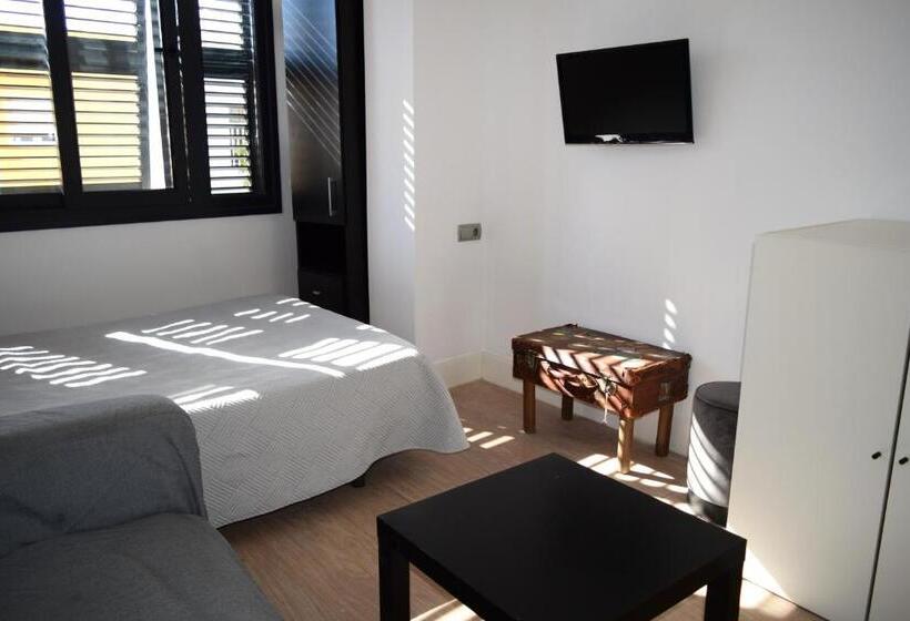 Studio Standard, Mirablau