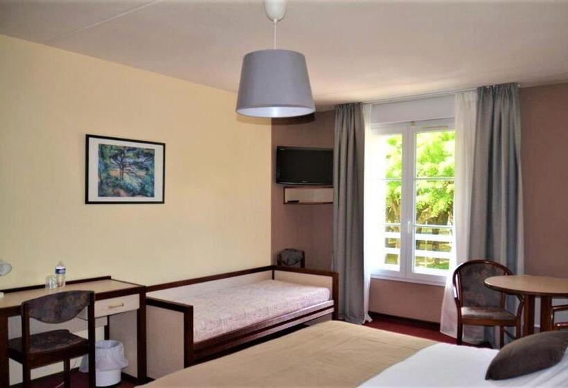 Стандартный Номер Нижний Этаж, Hôtel Et Studios D Orfeuil