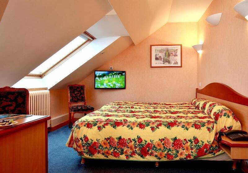 Номер Стандарт, Logis Hôtel & Restaurant Des Lacs