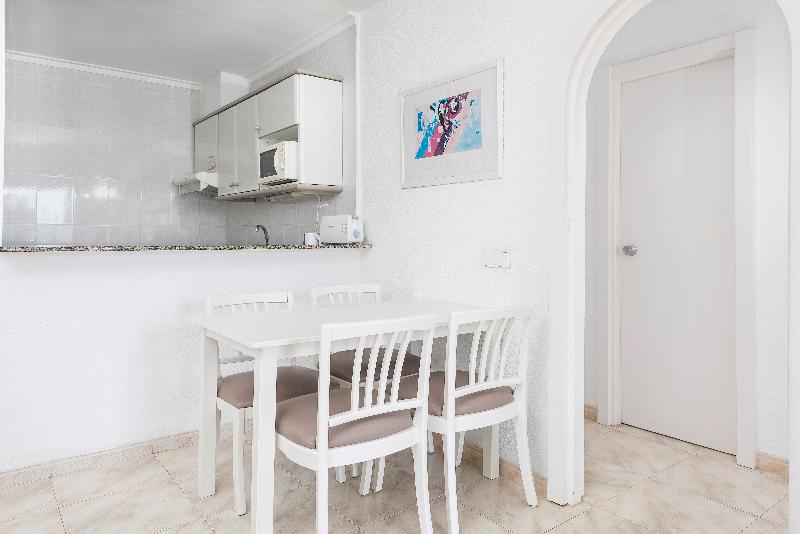 Апартаменты 2 Спальни, Apartamentos Siesta I