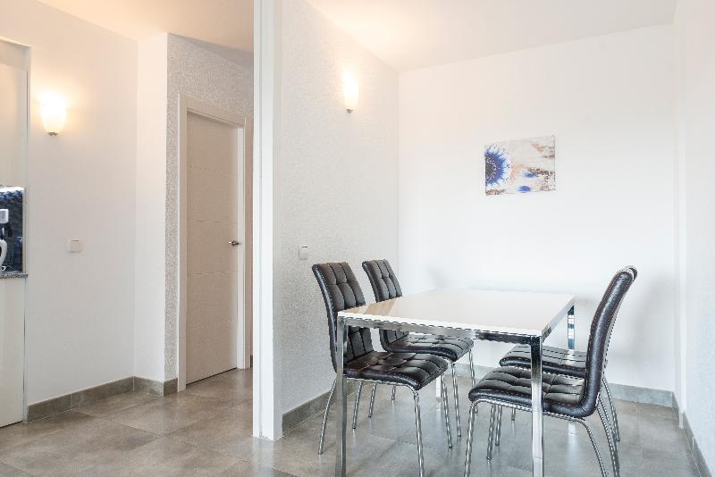 Апартаменты 1 Спальня Вид на Бассейн, Apartamentos Siesta I