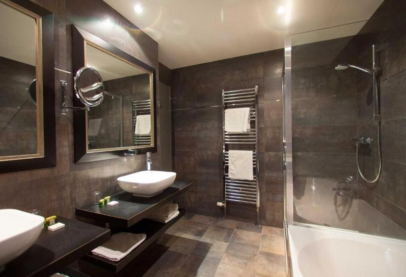 اتاق پرمیوم, Logis Hôtel Le Cheval Blanc
