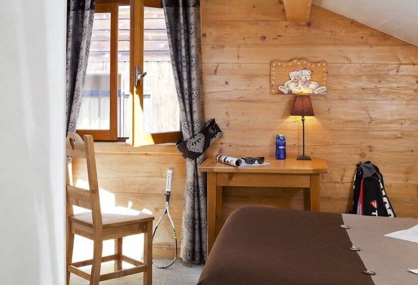 Номер Стандарт, Logis La Croixsaintmaurice