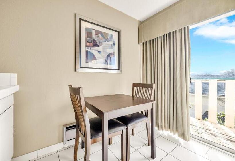 Номер Deluxe Одноместный, Scottish Fairway Inn