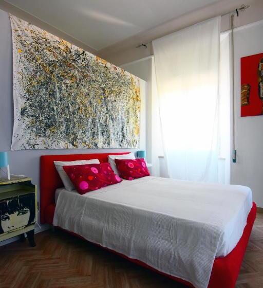Номер Стандарт, A Casa Dell'artista Viki