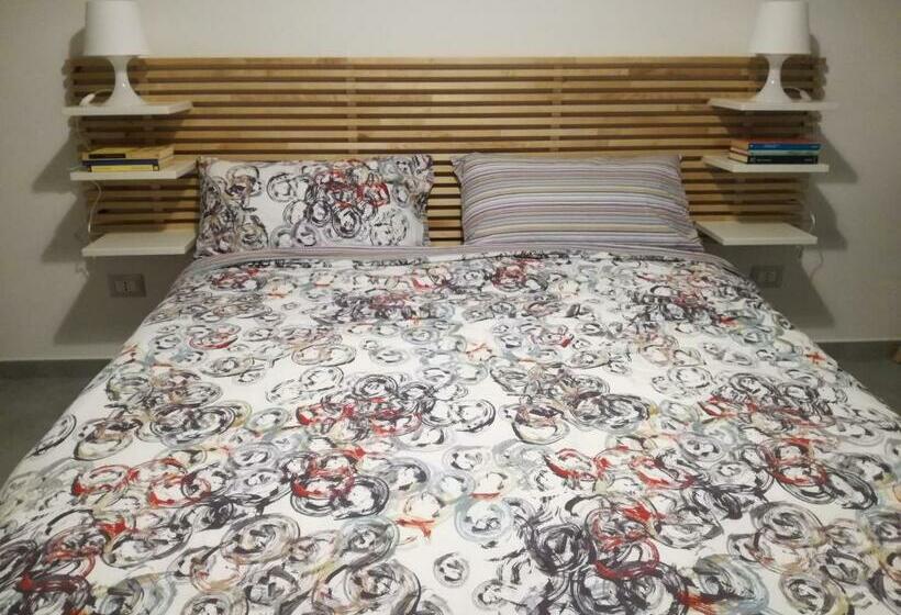 Номер Стандарт с Балконом, Adagiostay