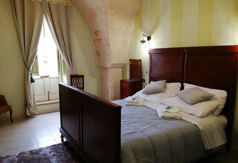Семейный Номер, B&b Desiderato