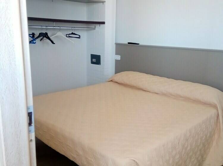 اتاق استاندارد چهار تخته, Biancopineta B&b