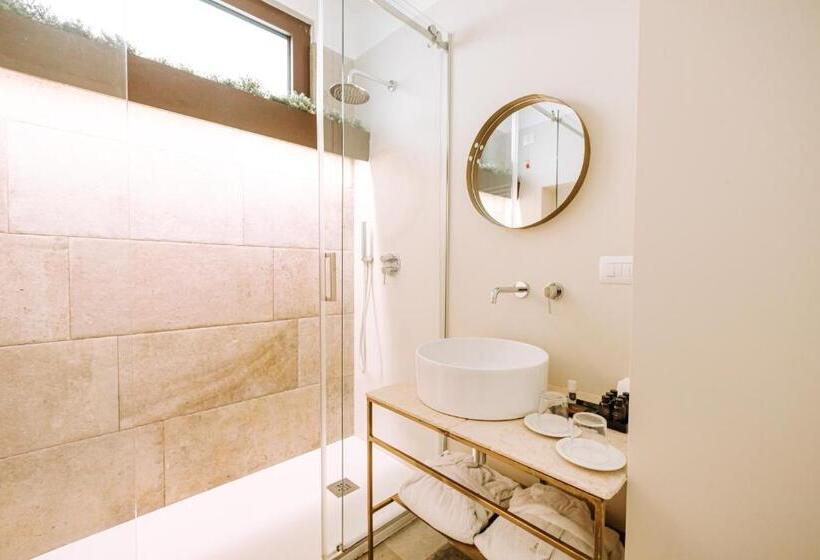 Люкс Кровать Кинг, Suite1212  Pirrelli