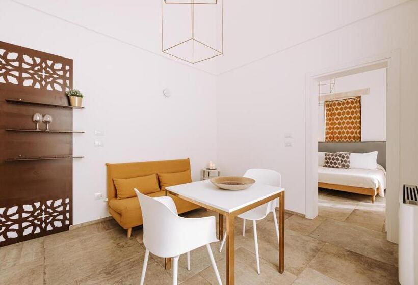 Люкс Вид на Город, Suite1212  Pirrelli