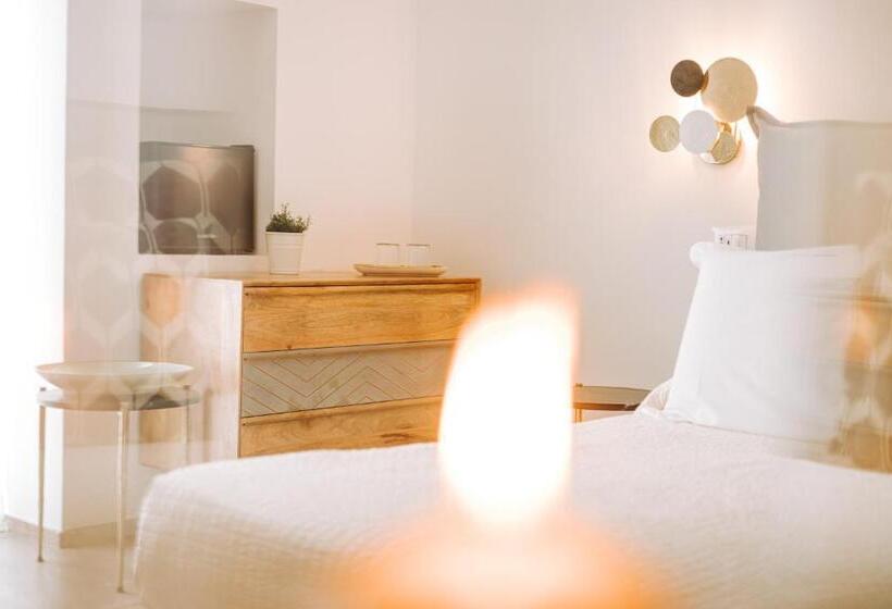 Люкс Вид на Город, Suite1212  Pirrelli